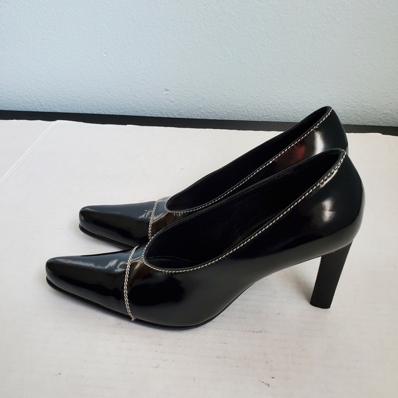 The Saddler Black Pump Heels Made in Italy Size 36.5 US Size 6 - Picture 4 of 9
